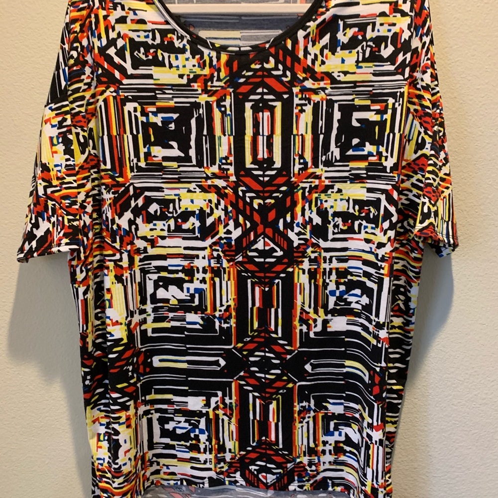 Large LuLaRoe Irma NWOT